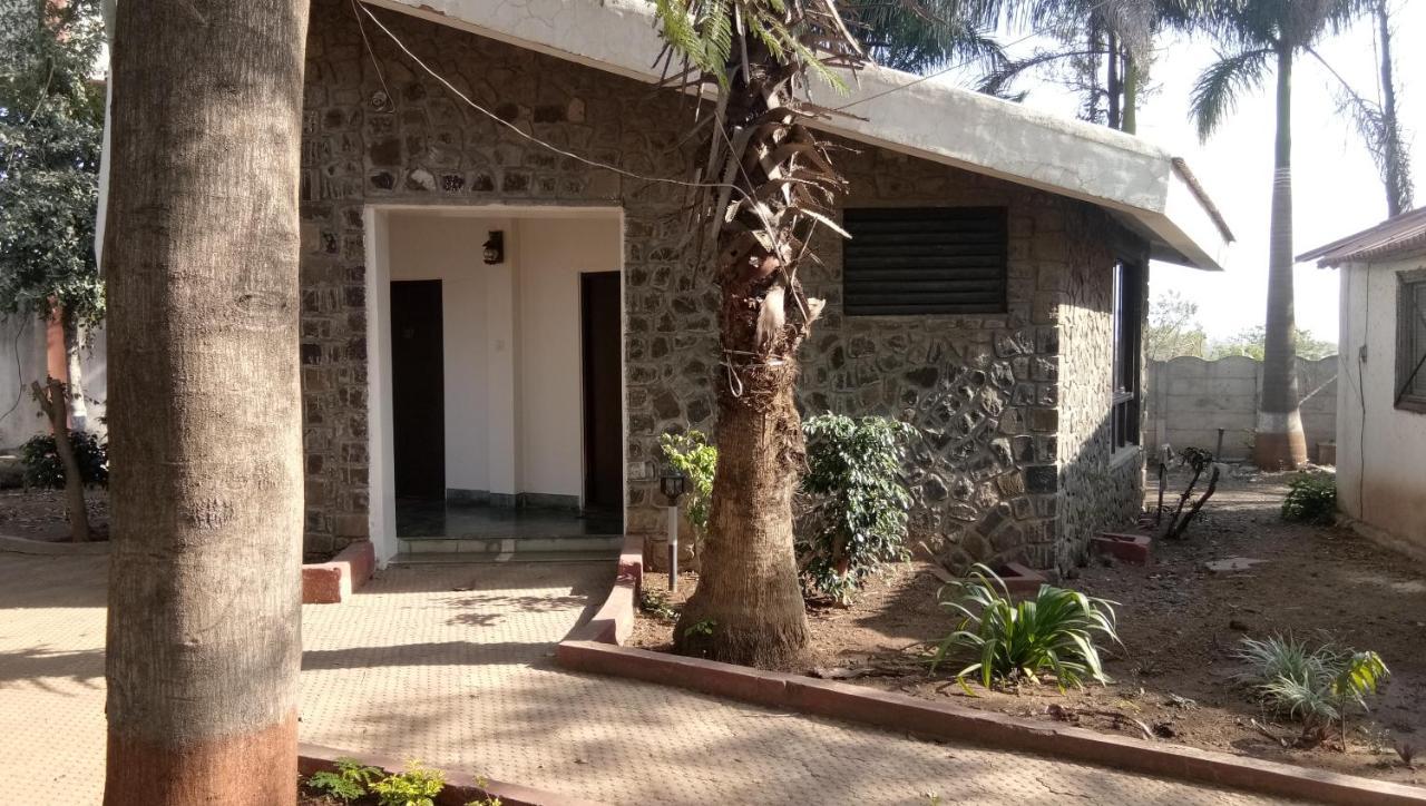 Caves County Resort Nashik Exterior foto