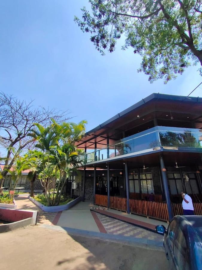 Caves County Resort Nashik Exterior foto