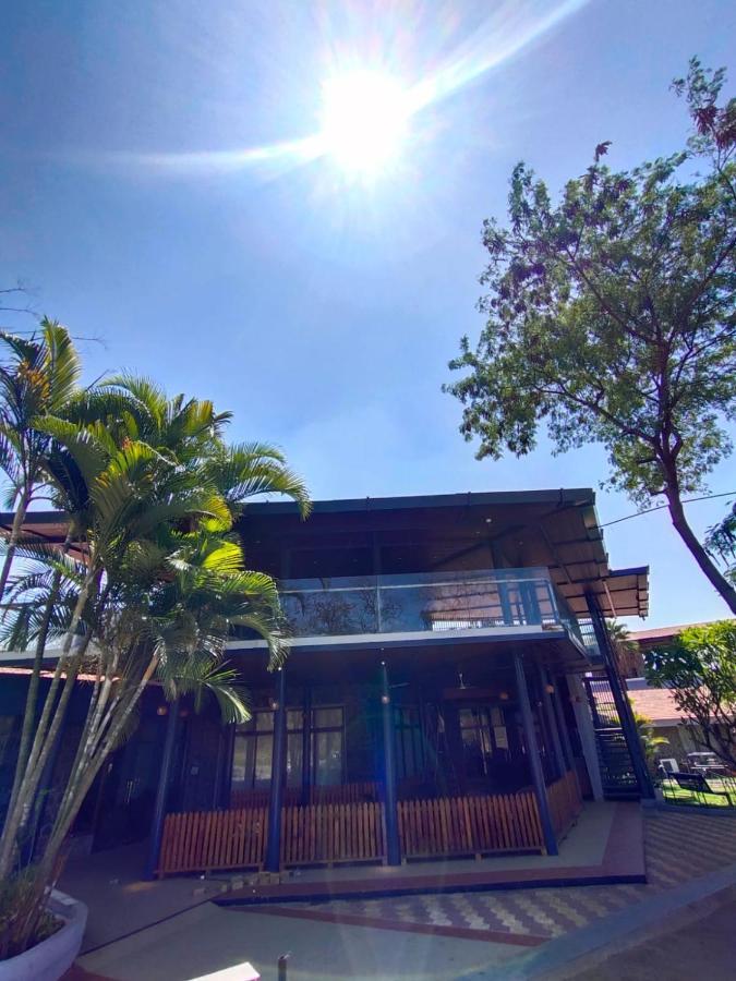 Caves County Resort Nashik Exterior foto
