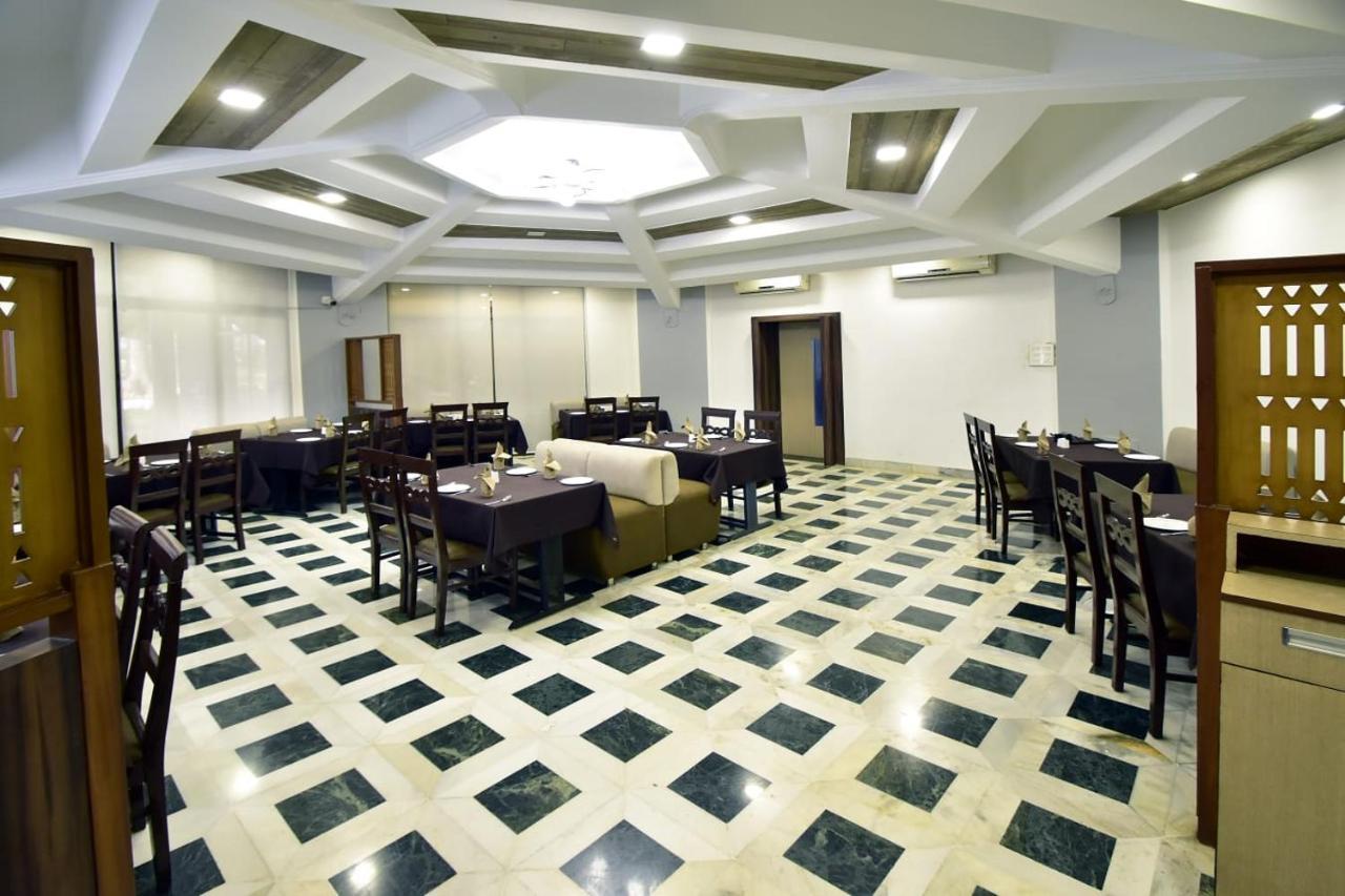 Caves County Resort Nashik Exterior foto