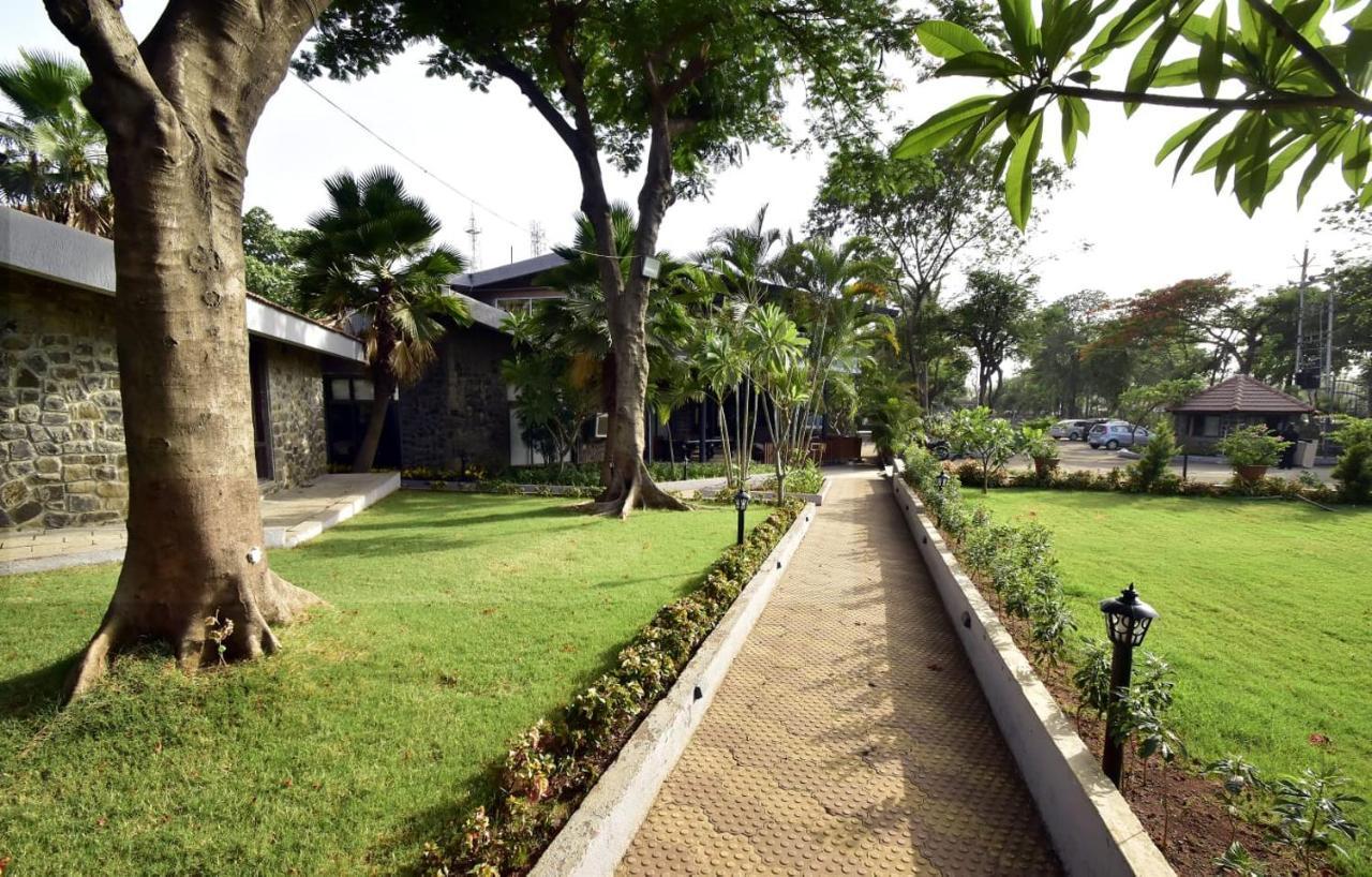 Caves County Resort Nashik Exterior foto