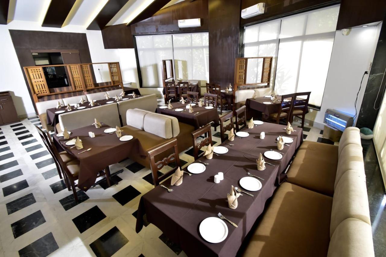 Caves County Resort Nashik Exterior foto
