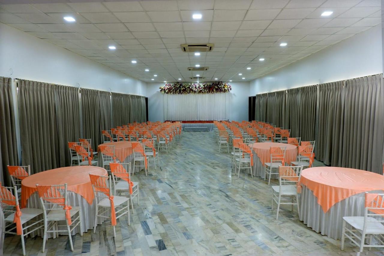 Caves County Resort Nashik Exterior foto