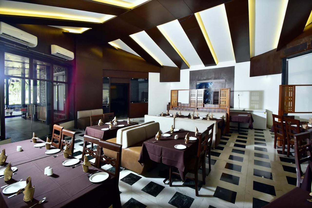 Caves County Resort Nashik Exterior foto